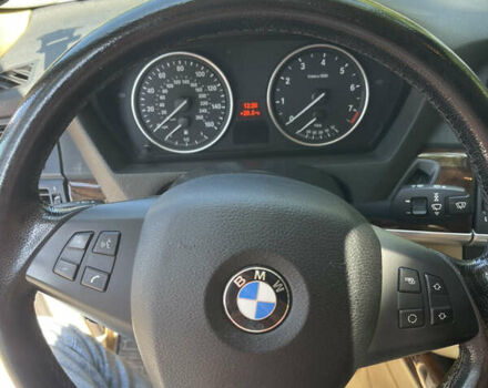 Белый БМВ Х5, объемом двигателя 2.98 л и пробегом 204 тыс. км за 15500 $, фото 2 на Automoto.ua