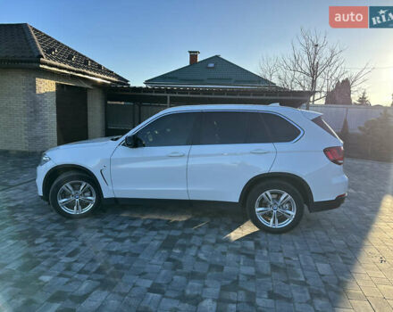 Белый БМВ Х5, объемом двигателя 2.99 л и пробегом 290 тыс. км за 22900 $, фото 13 на Automoto.ua