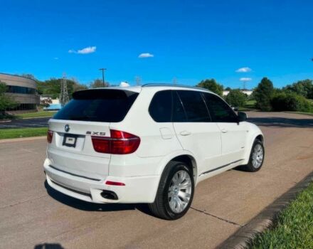 Белый БМВ Х5, объемом двигателя 4.4 л и пробегом 83 тыс. км за 4750 $, фото 5 на Automoto.ua