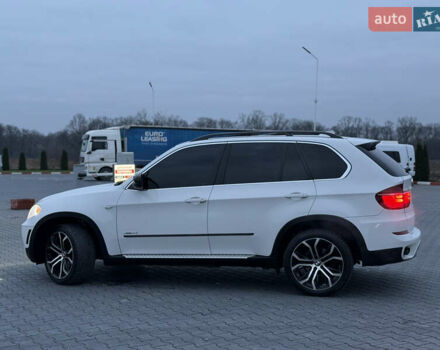 Белый БМВ Х5, объемом двигателя 3 л и пробегом 224 тыс. км за 13300 $, фото 30 на Automoto.ua