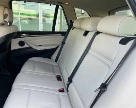Білий БМВ Х5, об'ємом двигуна 3 л та пробігом 131 тис. км за 8000 $, фото 11 на Automoto.ua