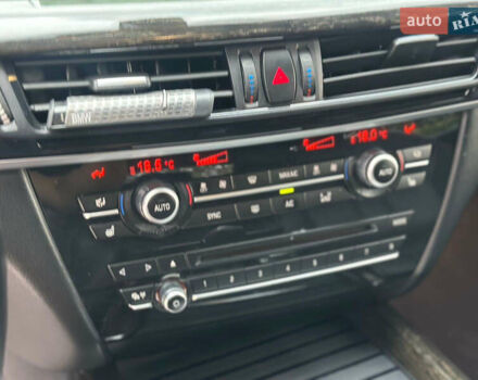 Белый БМВ Х5, объемом двигателя 3 л и пробегом 185 тыс. км за 26300 $, фото 14 на Automoto.ua