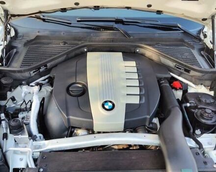 БМВ Х5 2013 в Киеве на Automoto.ua Белый БМВ Х5, объемом двигателя 3 л и пробегом 162 тыс. км за 22000 $, фото 33 на Automoto.ua