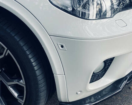 Белый БМВ Х5, объемом двигателя 2.98 л и пробегом 141 тыс. км за 16300 $, фото 9 на Automoto.ua