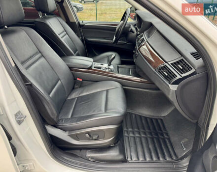 Білий БМВ Х5, об'ємом двигуна 3 л та пробігом 162 тис. км за 22500 $, фото 40 на Automoto.ua