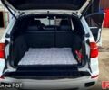Белый БМВ Х5, объемом двигателя 3 л и пробегом 200 тыс. км за 27500 $, фото 2 на Automoto.ua