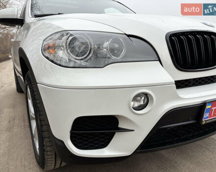 Білий БМВ Х5, об'ємом двигуна 3 л та пробігом 165 тис. км за 20500 $, фото 3 на Automoto.ua