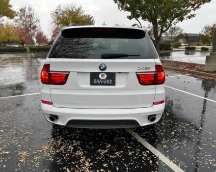 Белый БМВ Х5, объемом двигателя 3 л и пробегом 84 тыс. км за 3000 $, фото 5 на Automoto.ua