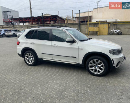 Білий БМВ Х5, об'ємом двигуна 3 л та пробігом 142 тис. км за 18999 $, фото 11 на Automoto.ua