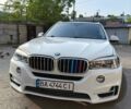Белый БМВ Х5, объемом двигателя 3 л и пробегом 210 тыс. км за 18900 $, фото 1 на Automoto.ua