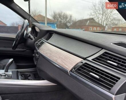 Білий БМВ Х5, об'ємом двигуна 2.98 л та пробігом 179 тис. км за 14850 $, фото 40 на Automoto.ua