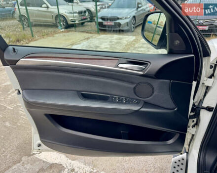 Білий БМВ Х5, об'ємом двигуна 3 л та пробігом 162 тис. км за 22500 $, фото 11 на Automoto.ua