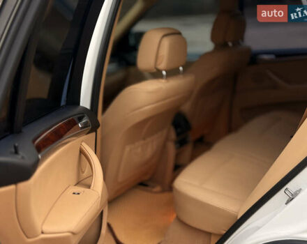 Білий БМВ Х5, об'ємом двигуна 2.98 л та пробігом 234 тис. км за 14800 $, фото 11 на Automoto.ua