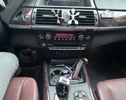 БМВ Х5 2013 в Тернополе на Automoto.ua Белый БМВ Х5, объемом двигателя 2.98 л и пробегом 222 тыс. км за 16666 $, фото 18 на Automoto.ua