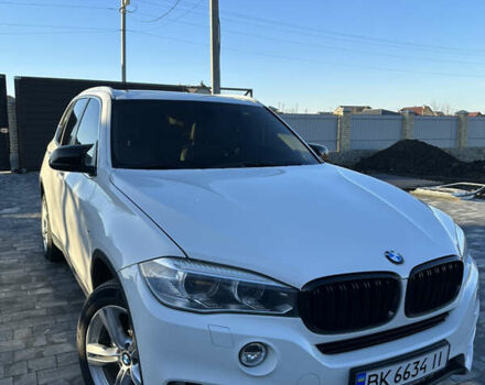 Белый БМВ Х5, объемом двигателя 2.99 л и пробегом 290 тыс. км за 22900 $, фото 15 на Automoto.ua