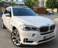 Белый БМВ Х5, объемом двигателя 3 л и пробегом 210 тыс. км за 18900 $, фото 1 на Automoto.ua