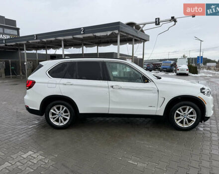 Білий БМВ Х5, об'ємом двигуна 3 л та пробігом 227 тис. км за 13900 $, фото 5 на Automoto.ua
