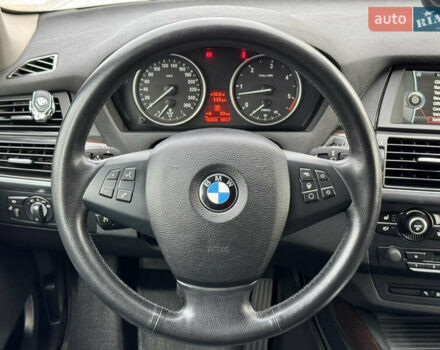 Білий БМВ Х5, об'ємом двигуна 3 л та пробігом 162 тис. км за 22500 $, фото 47 на Automoto.ua