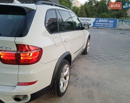 Белый БМВ Х5, объемом двигателя 2.98 л и пробегом 170 тыс. км за 17500 $, фото 2 на Automoto.ua