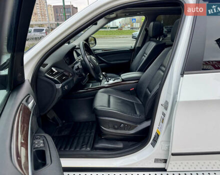 Білий БМВ Х5, об'ємом двигуна 3 л та пробігом 162 тис. км за 22500 $, фото 13 на Automoto.ua