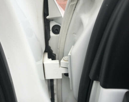 Білий БМВ Х5, об'ємом двигуна 3 л та пробігом 280 тис. км за 17900 $, фото 7 на Automoto.ua