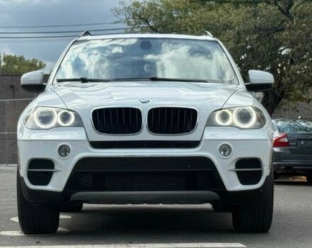 Белый БМВ Х5, объемом двигателя 3 л и пробегом 80 тыс. км за 13800 $, фото 1 на Automoto.ua