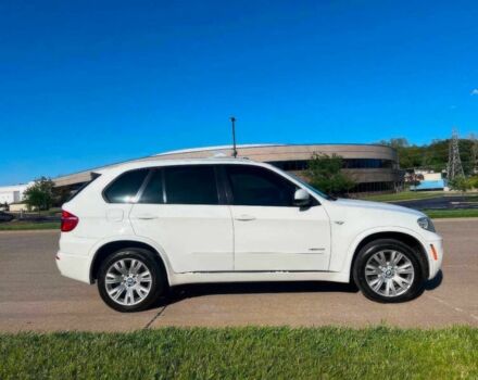 Белый БМВ Х5, объемом двигателя 4.4 л и пробегом 83 тыс. км за 4750 $, фото 3 на Automoto.ua