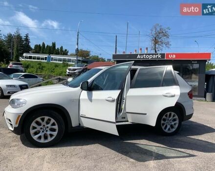 Білий БМВ Х5, об'ємом двигуна 3 л та пробігом 212 тис. км за 17240 $, фото 16 на Automoto.ua