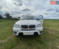 Белый БМВ Х5, объемом двигателя 2.99 л и пробегом 140 тыс. км за 19000 $, фото 1 на Automoto.ua