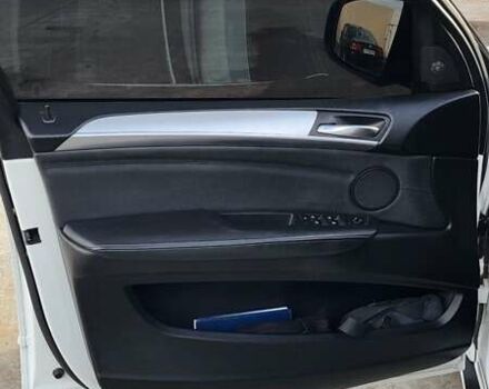 Белый БМВ Х5, объемом двигателя 2.99 л и пробегом 195 тыс. км за 30000 $, фото 34 на Automoto.ua