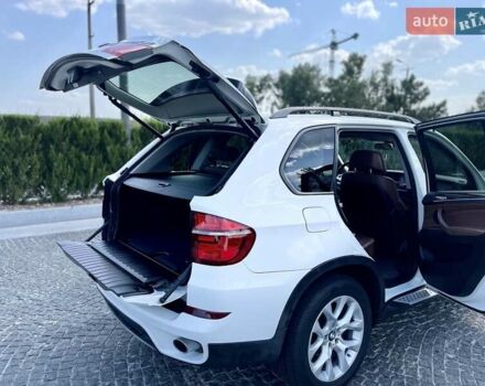 Білий БМВ Х5, об'ємом двигуна 3 л та пробігом 142 тис. км за 18999 $, фото 24 на Automoto.ua