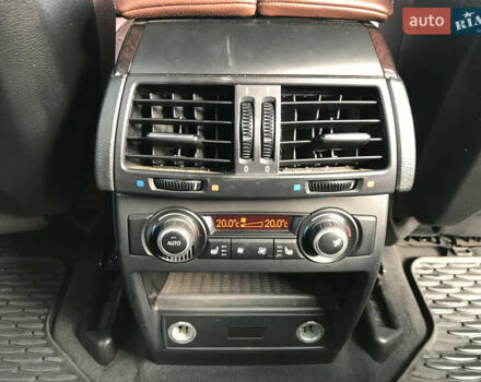 Білий БМВ Х5, об'ємом двигуна 3 л та пробігом 280 тис. км за 17900 $, фото 41 на Automoto.ua