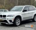 Белый БМВ Х5, объемом двигателя 3 л и пробегом 196 тыс. км за 16000 $, фото 2 на Automoto.ua