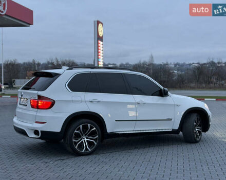 Белый БМВ Х5, объемом двигателя 3 л и пробегом 224 тыс. км за 13300 $, фото 33 на Automoto.ua