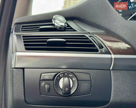 Білий БМВ Х5, об'ємом двигуна 3 л та пробігом 162 тис. км за 22500 $, фото 19 на Automoto.ua