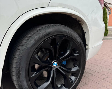 Белый БМВ Х5, объемом двигателя 2.98 л и пробегом 243 тыс. км за 20500 $, фото 31 на Automoto.ua