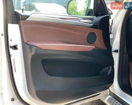 Білий БМВ Х5, об'ємом двигуна 3 л та пробігом 212 тис. км за 17240 $, фото 19 на Automoto.ua