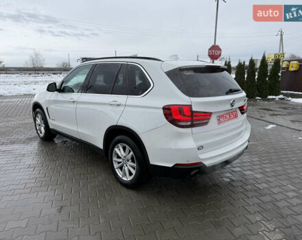 Білий БМВ Х5, об'ємом двигуна 3 л та пробігом 227 тис. км за 13900 $, фото 2 на Automoto.ua