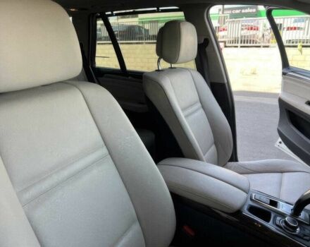 Білий БМВ Х5, об'ємом двигуна 3 л та пробігом 131 тис. км за 8000 $, фото 9 на Automoto.ua