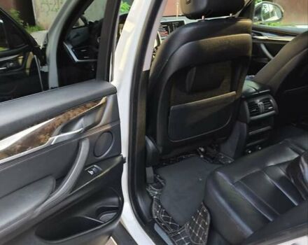 Белый БМВ Х5, объемом двигателя 3 л и пробегом 210 тыс. км за 18900 $, фото 10 на Automoto.ua