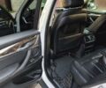 Белый БМВ Х5, объемом двигателя 3 л и пробегом 210 тыс. км за 18900 $, фото 10 на Automoto.ua