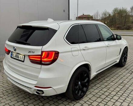 Білий БМВ Х5, об'ємом двигуна 2.98 л та пробігом 245 тис. км за 18900 $, фото 13 на Automoto.ua
