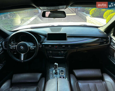 Белый БМВ Х5, объемом двигателя 2.99 л и пробегом 210 тыс. км за 32500 $, фото 20 на Automoto.ua