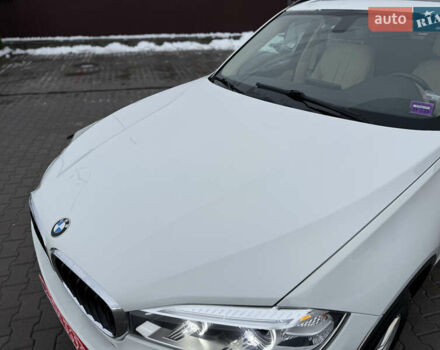 Білий БМВ Х5, об'ємом двигуна 3 л та пробігом 227 тис. км за 13900 $, фото 9 на Automoto.ua