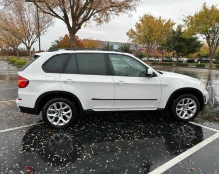 Белый БМВ Х5, объемом двигателя 3 л и пробегом 84 тыс. км за 3000 $, фото 7 на Automoto.ua