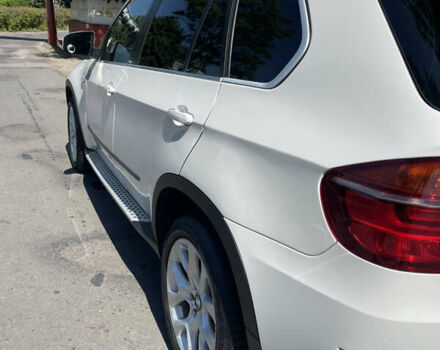 Белый БМВ Х5, объемом двигателя 2.98 л и пробегом 204 тыс. км за 15500 $, фото 12 на Automoto.ua