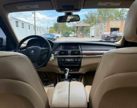 Белый БМВ Х5, объемом двигателя 3 л и пробегом 80 тыс. км за 13800 $, фото 9 на Automoto.ua