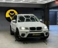 Белый БМВ Х5, объемом двигателя 2.98 л и пробегом 148 тыс. км за 16100 $, фото 1 на Automoto.ua