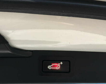 Білий БМВ Х5, об'ємом двигуна 3 л та пробігом 280 тис. км за 17900 $, фото 12 на Automoto.ua