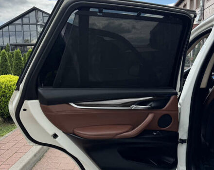 Белый БМВ Х5, объемом двигателя 2.98 л и пробегом 243 тыс. км за 20500 $, фото 23 на Automoto.ua